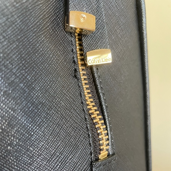 NWOT Calvin Klein Classic Gold Accented Satchel - Picture 10 of 16